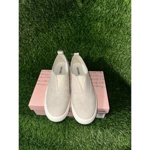 Women’s Beige Comfort Low Top Slip On Shoes Size 9w